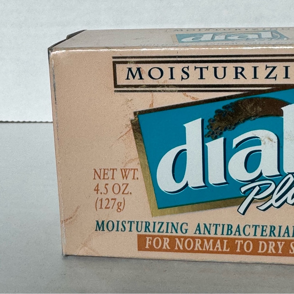 Vintage Dial Plus Moisturizing Antibacterial Body Bar 4.5oz Soap Discontinued - Picture 2 of 5